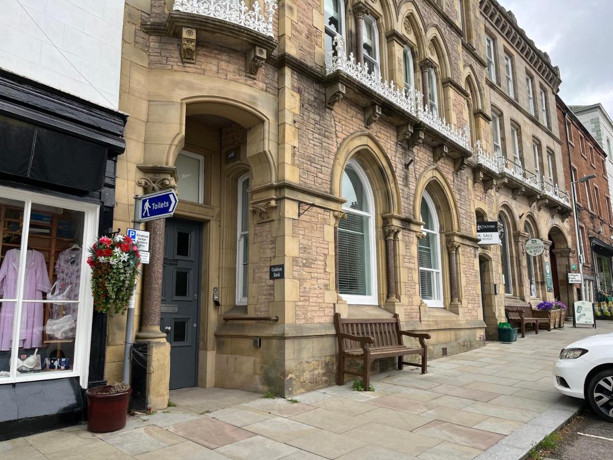 Crown And Cushion Appleby Hotel Exterior photo