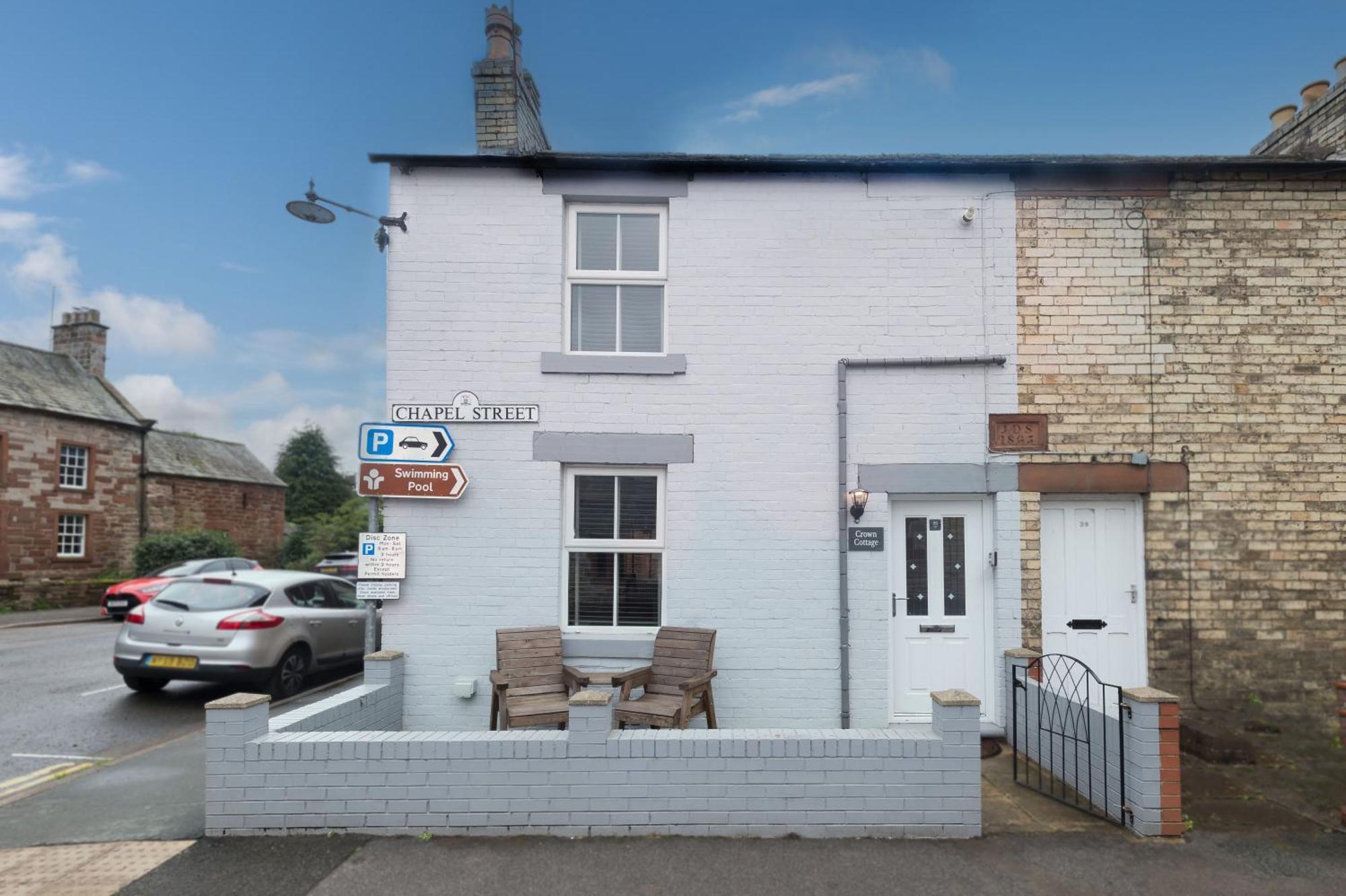 Crown And Cushion Appleby Hotel Exterior photo